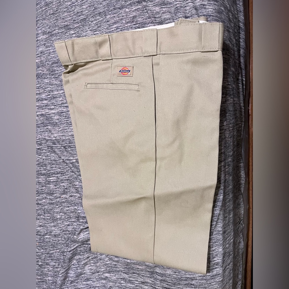Used Dickies khaki pants in great condition, size 31x29